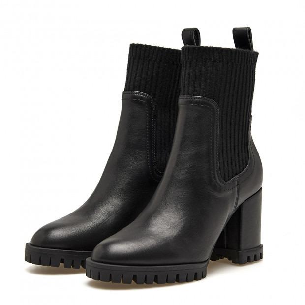 Stivaletto Enrica Nero F5EVERY03/LEA BLACK APEPAZZA 