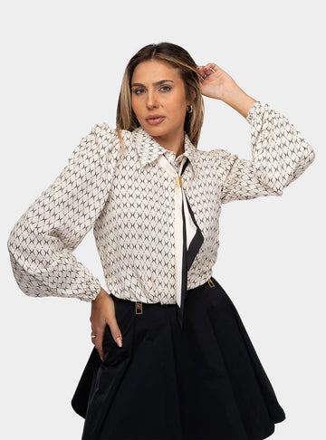 immagine-1-elisabetta-franchi-camicia-cropped-in-georgette-stampa-rombo-con-foulard-burronero-camicia-donna-ca08746e284