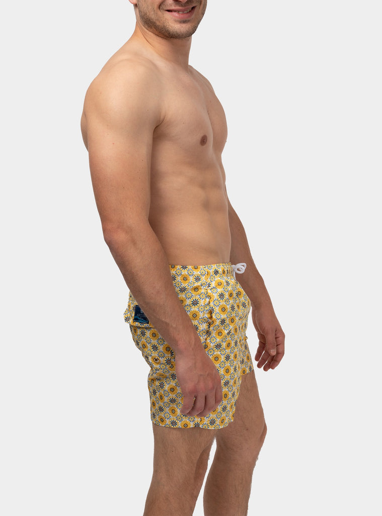 immagine-2-arcuri-costume-fantasia-giallo-bianco-costume-uomo-cste23018-4