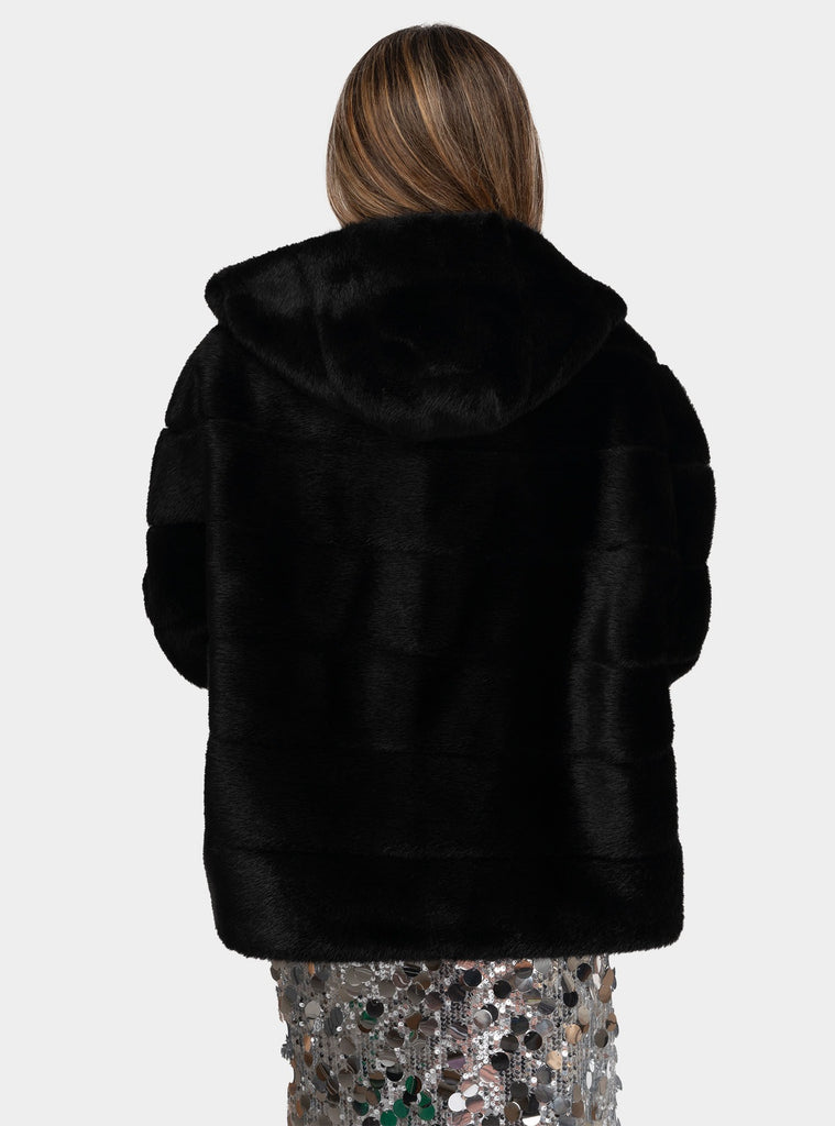 immagine-3-betta-corradi-cappa-con-capuccio-in-ecopelliccia-nero-cappotto-a41b606-00024nero