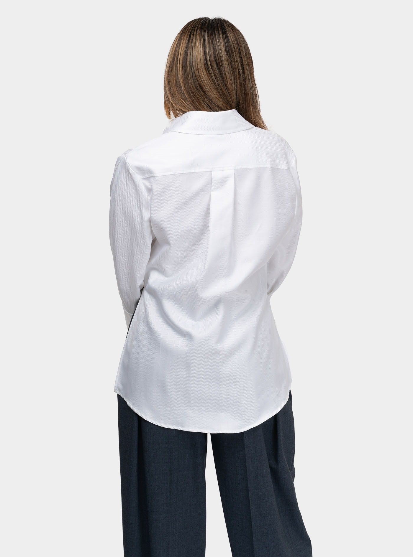 ELISABETTA FRANCHI Camicia in popeline chevron con pinces Bianco