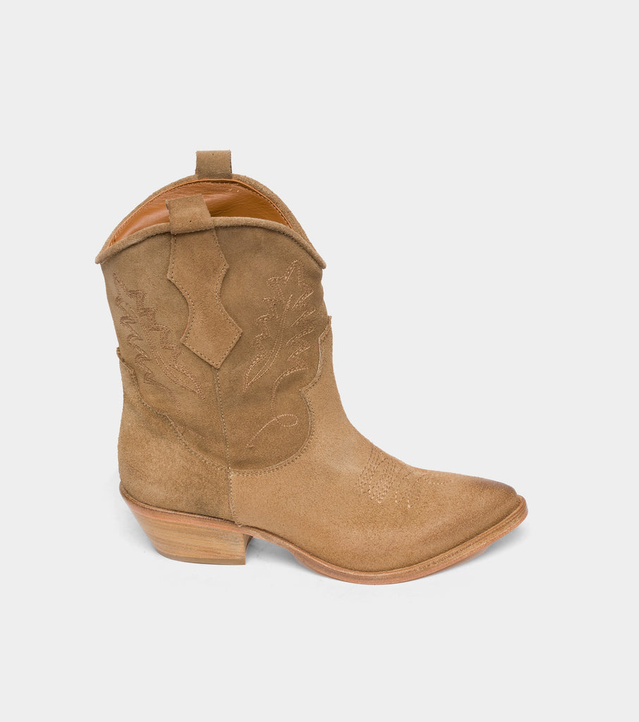 immagine-3-kobra-texani-scamosciati-beige-stivaletti-522velourtortora