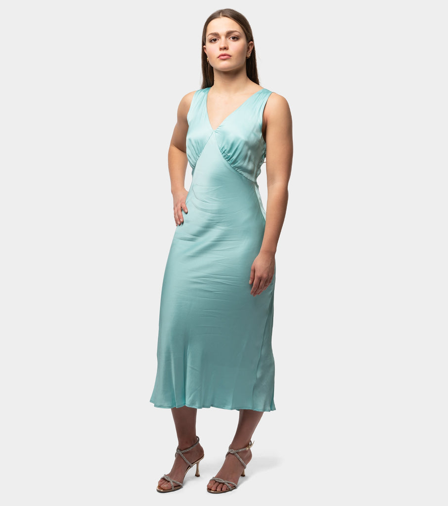 immagine-1-hanami-abito-sottoveste-con-taglio-sbiego-azzurro-abito-donna-patricia255-1246